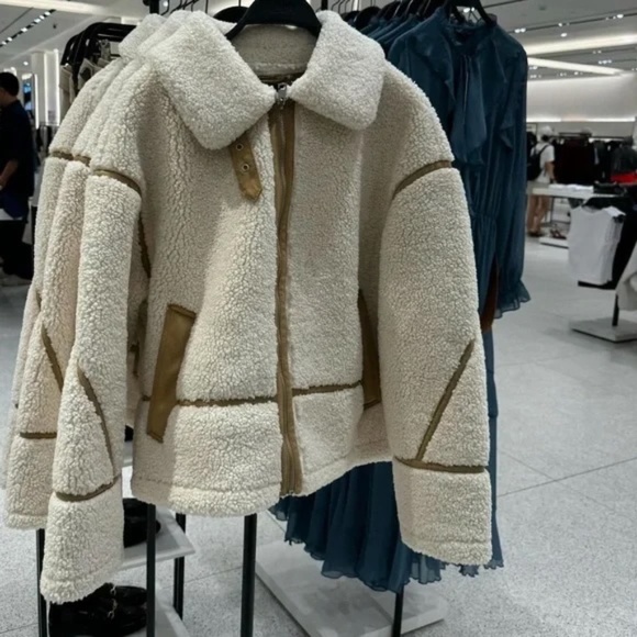 Zara Sherpa Teddy Bear Jacket - Picture 4 of 6